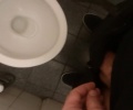 V práci